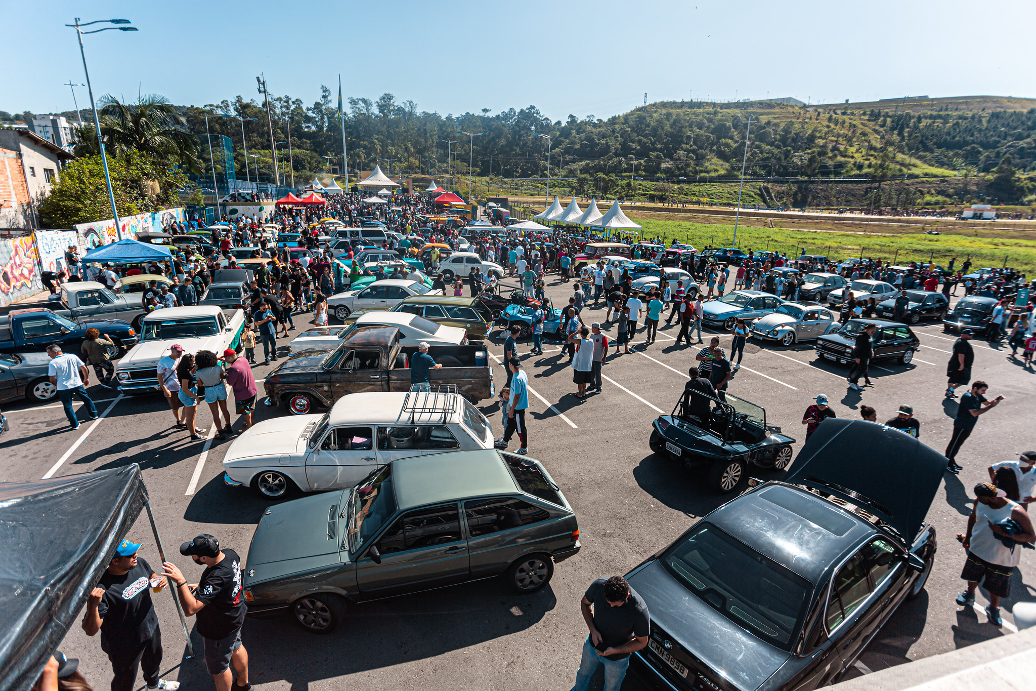 5º Encontro de Carros Rebaixados e Carros Antigos