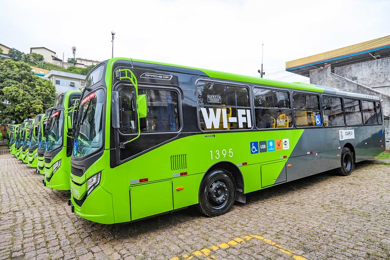 Como chegar até Rua Agostinho Ferreira Campos em Itapevi de Ônibus