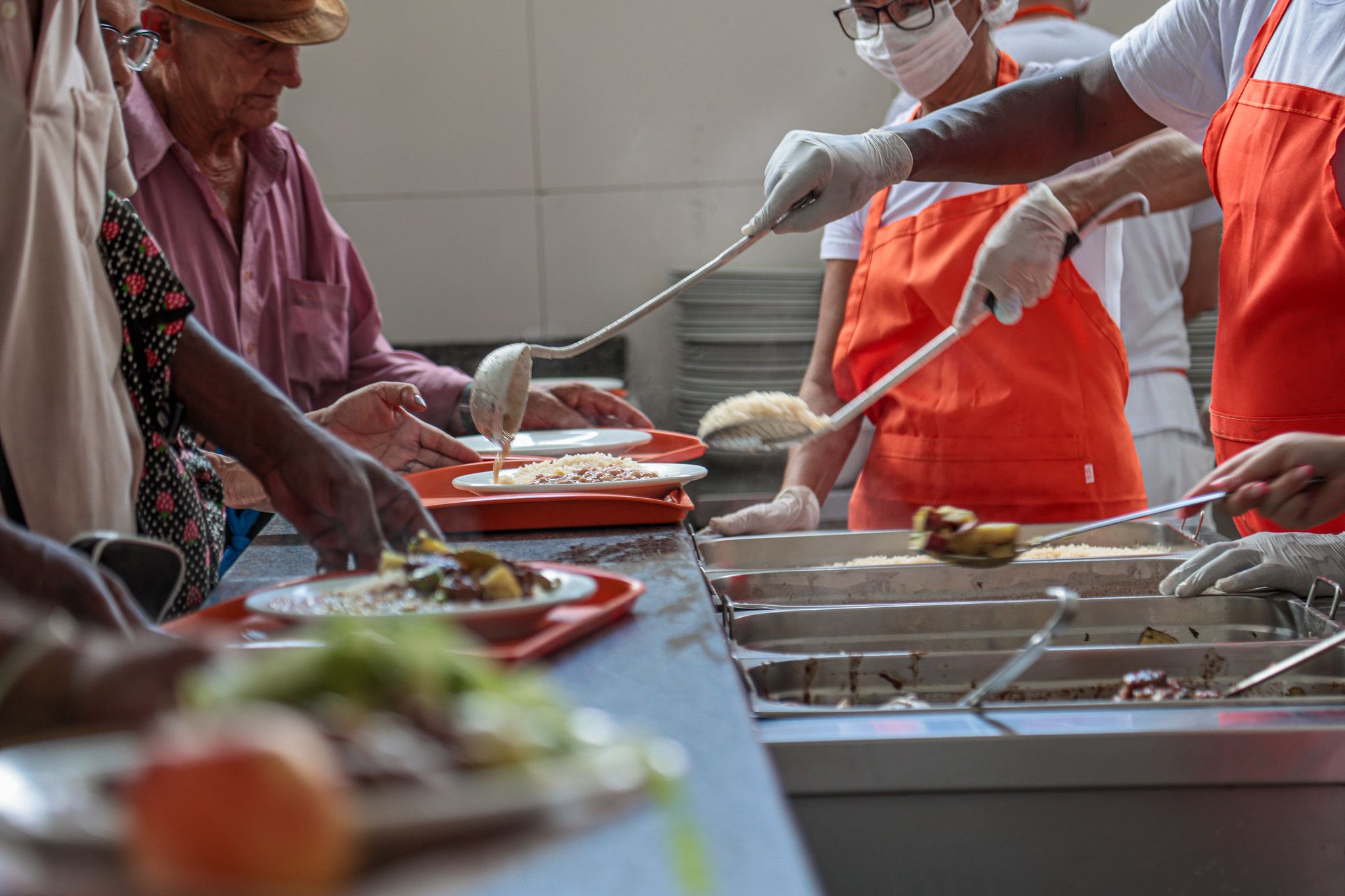 Restaurante Bom Prato Itapevi divulga funcionamento especial para o fim de ano