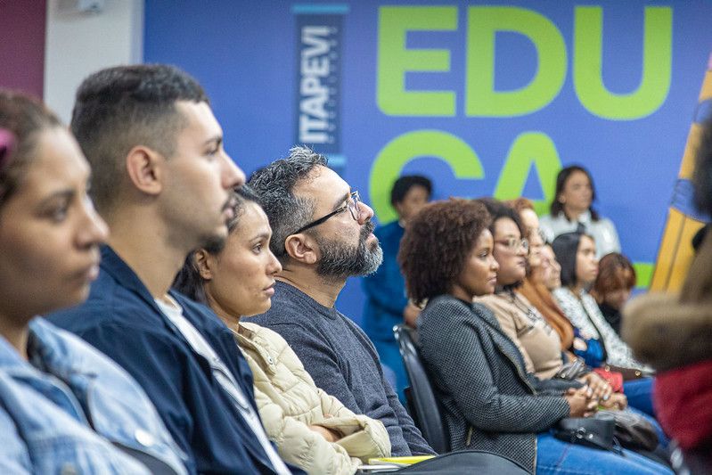 Prefeitura convoca 67 novos profissionais para reforçar a Educação municipal